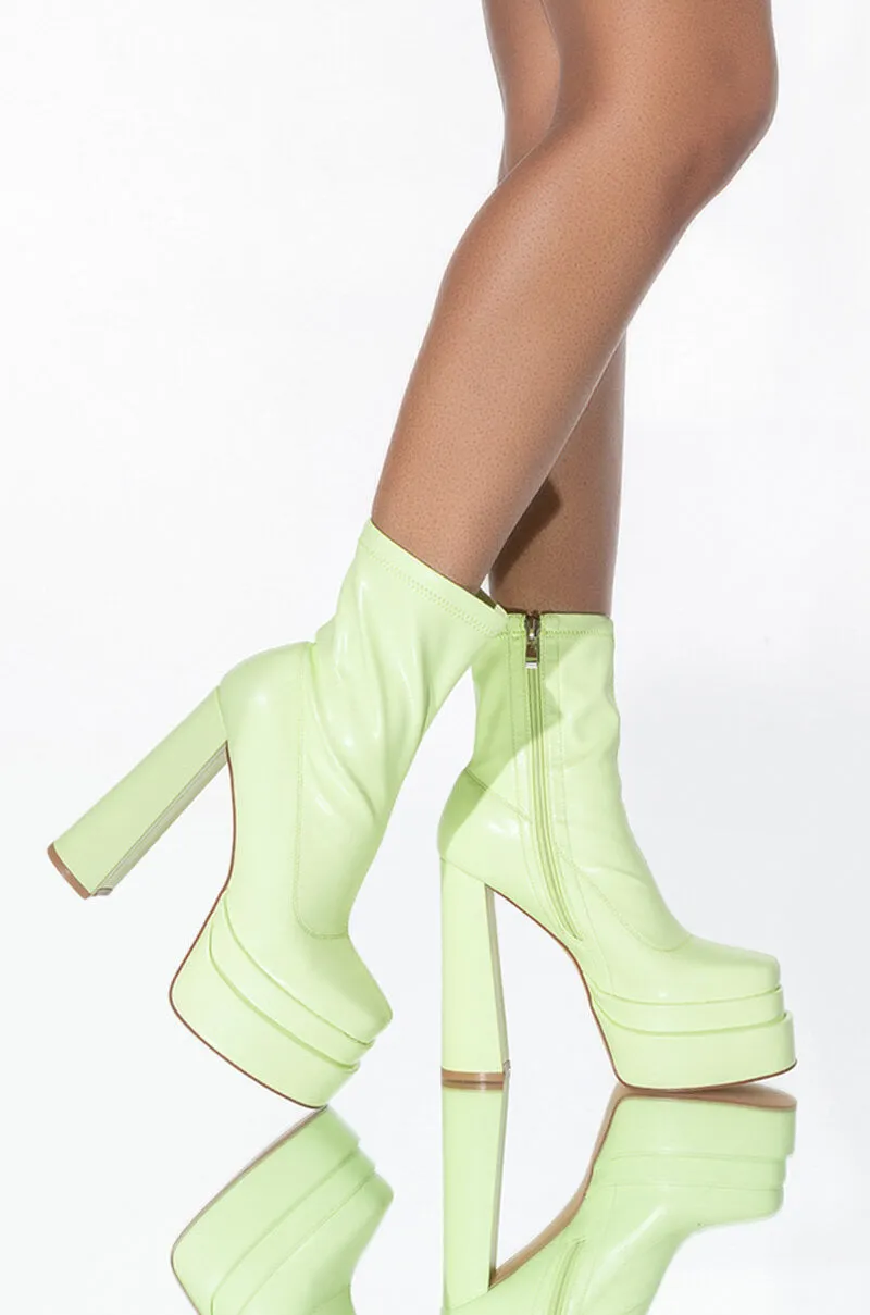 AZALEA WANG CAN'T TIE ME DOWN CHUNK BOOTIE IN LIME