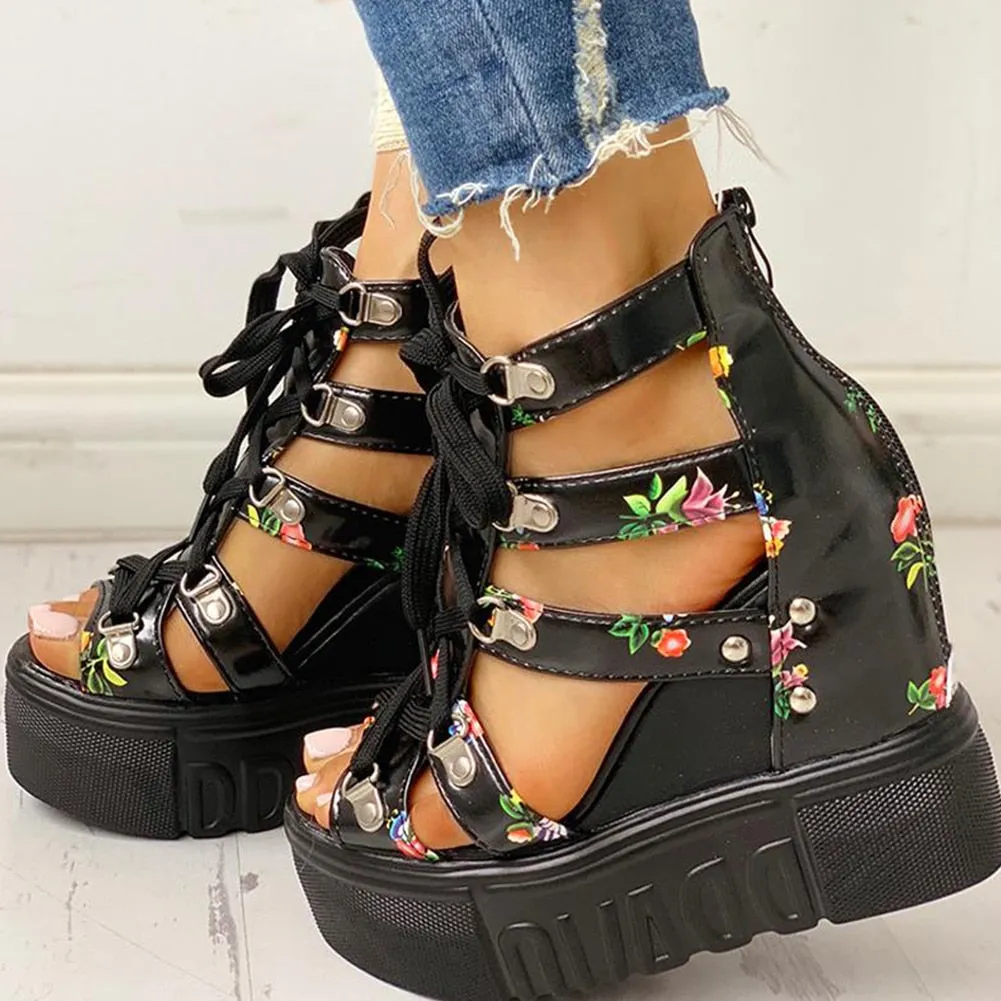 CHUNKY FLORAL WEDGES