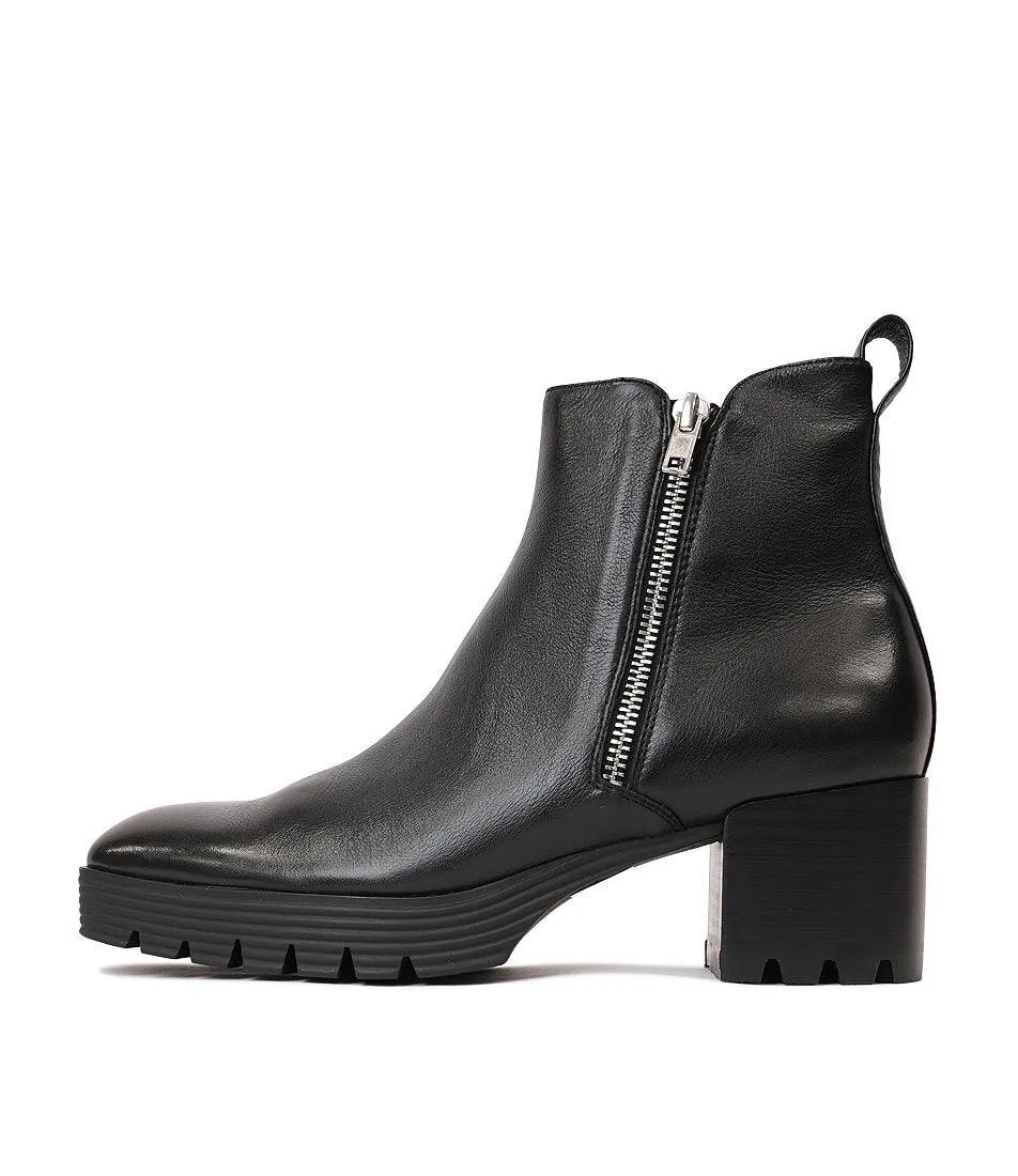 Dinis Black Leather Ankle Boots