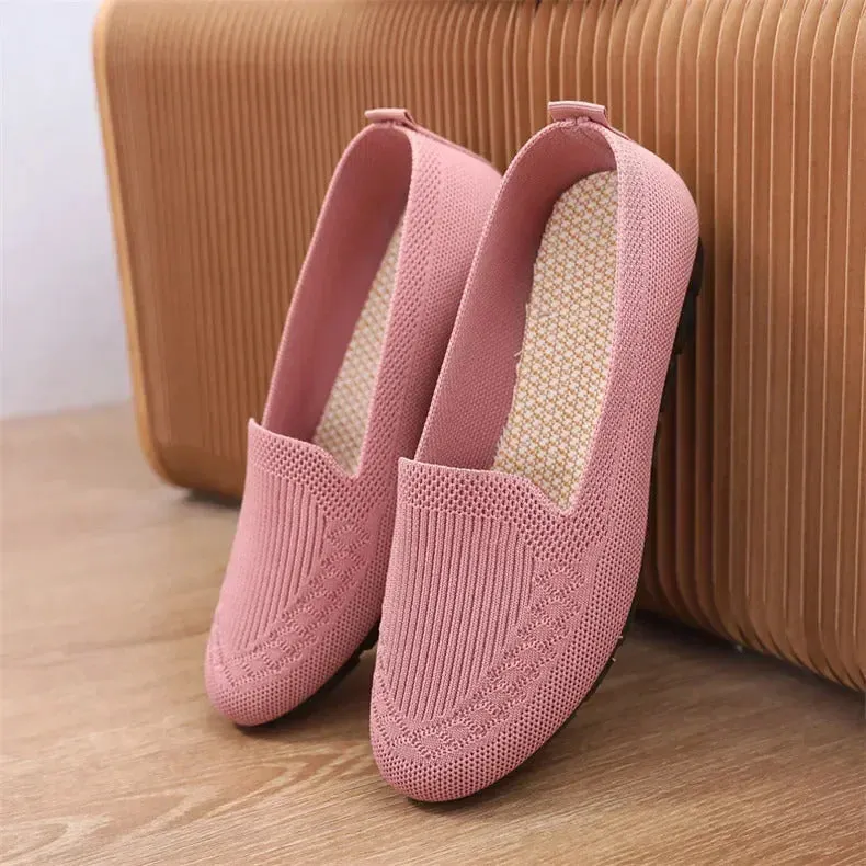 New Mesh Breathable Sneakers Women Breathable Light Slip on Flat Casual Shoes Ladies Loafers Socks Shoes Women Zapatillas Mujer