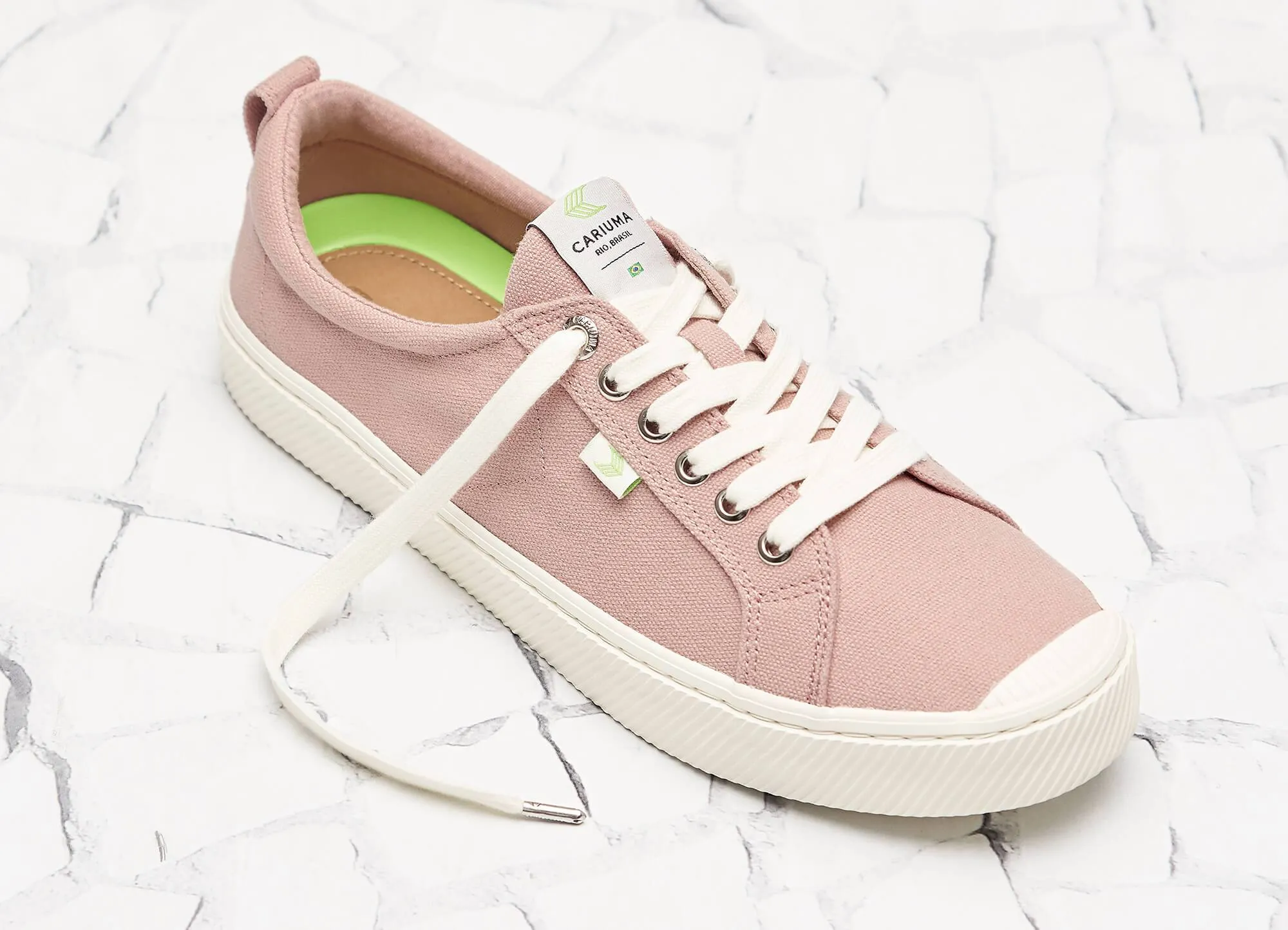 OCA Low Rose Canvas Sneaker Men