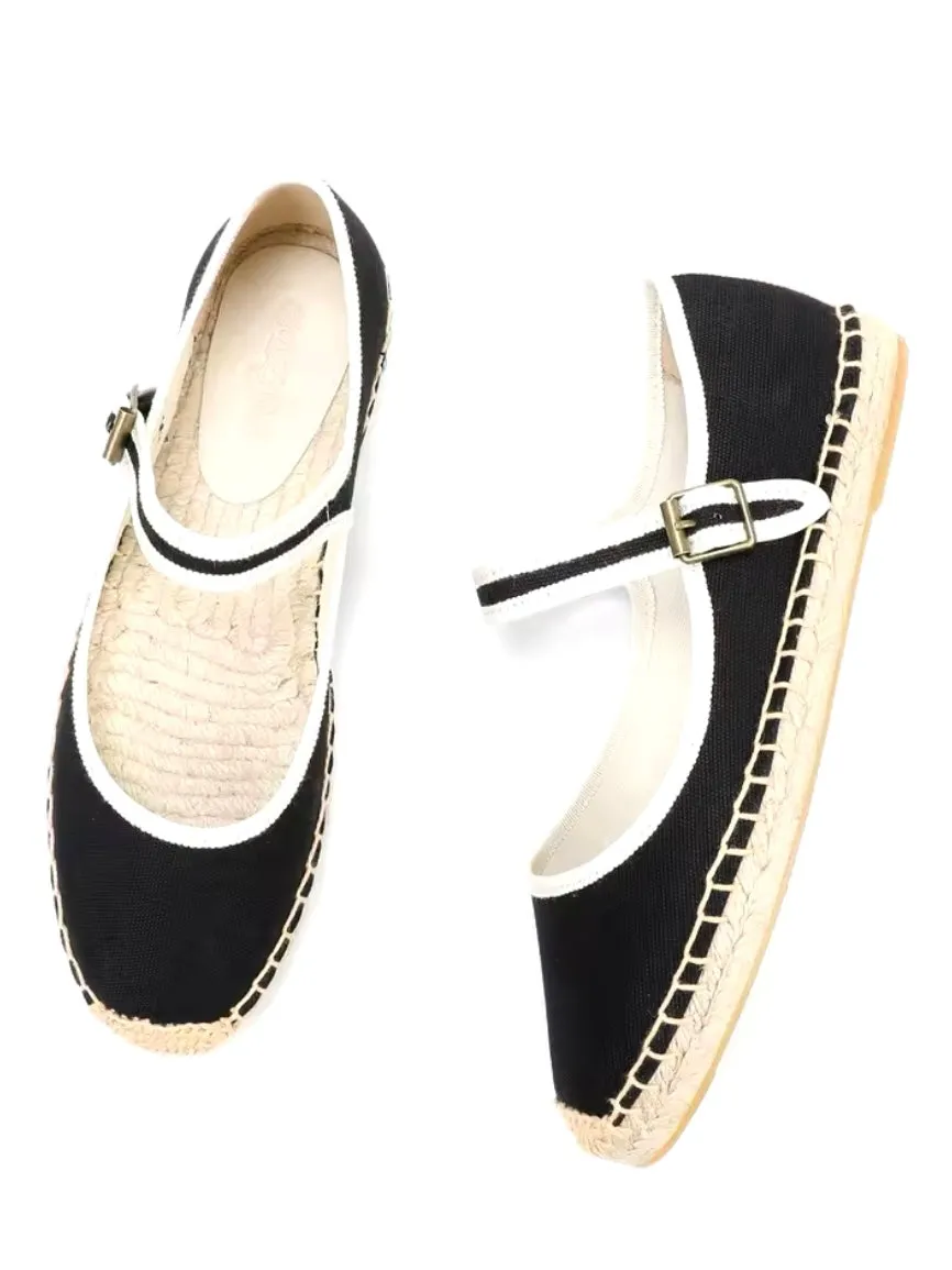 Solid colors buckled canvas flats shoes